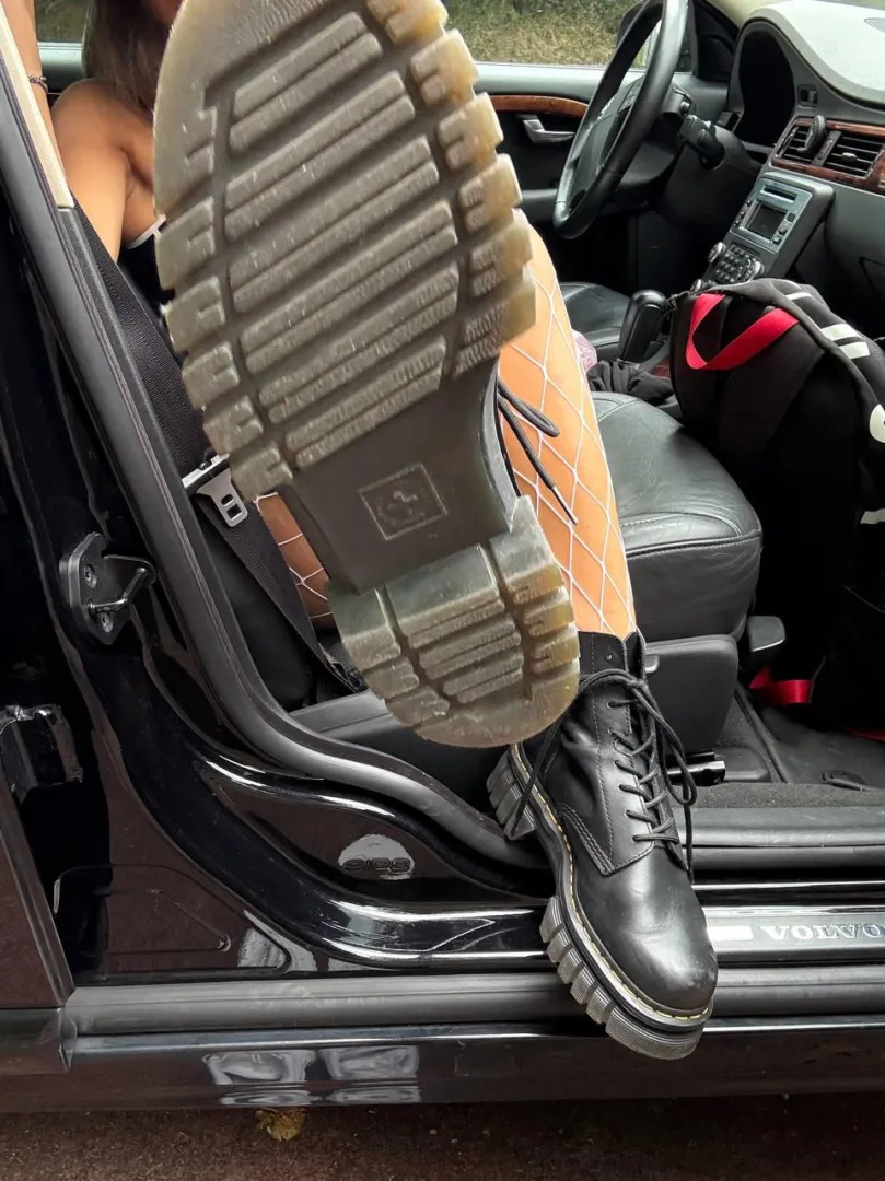 Start at the soles and work your way up slowly posted by kittyy_dreams