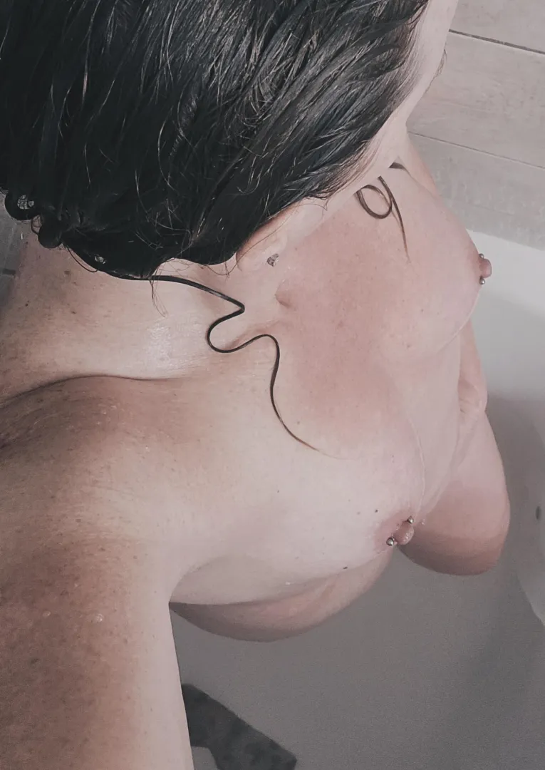 Starting the Week Right With a Steamy Shower View From Above posted by MikeIndiaLimaFoxtrot