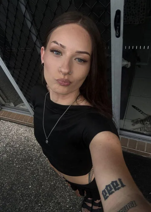 stay awhile by mochacaramela