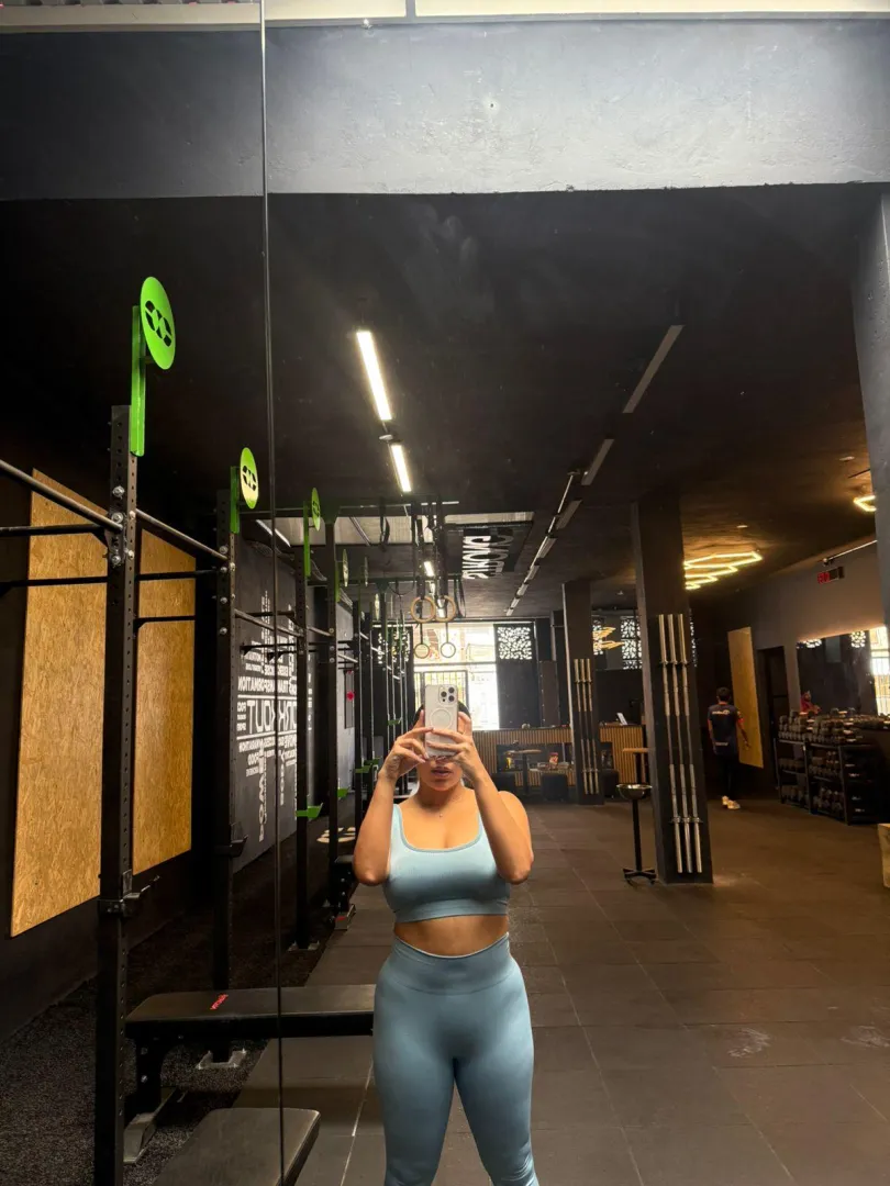 Staying fit, no days off posted by Lilylatinaxx