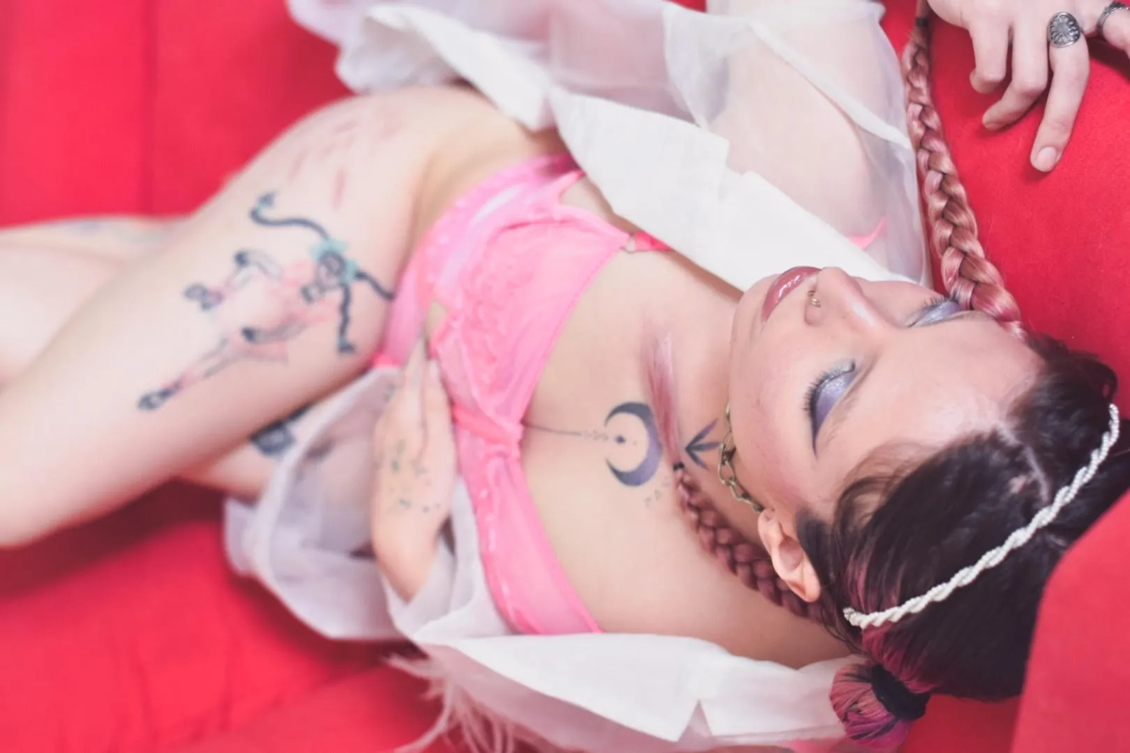 Still 90% on my page. Good weekend, I'm here for you < 3 posted by FairyBunnyxX