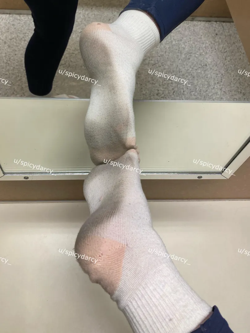 Stinky crew socks - come buy [selling] [USA only] posted by Spicydarcy_