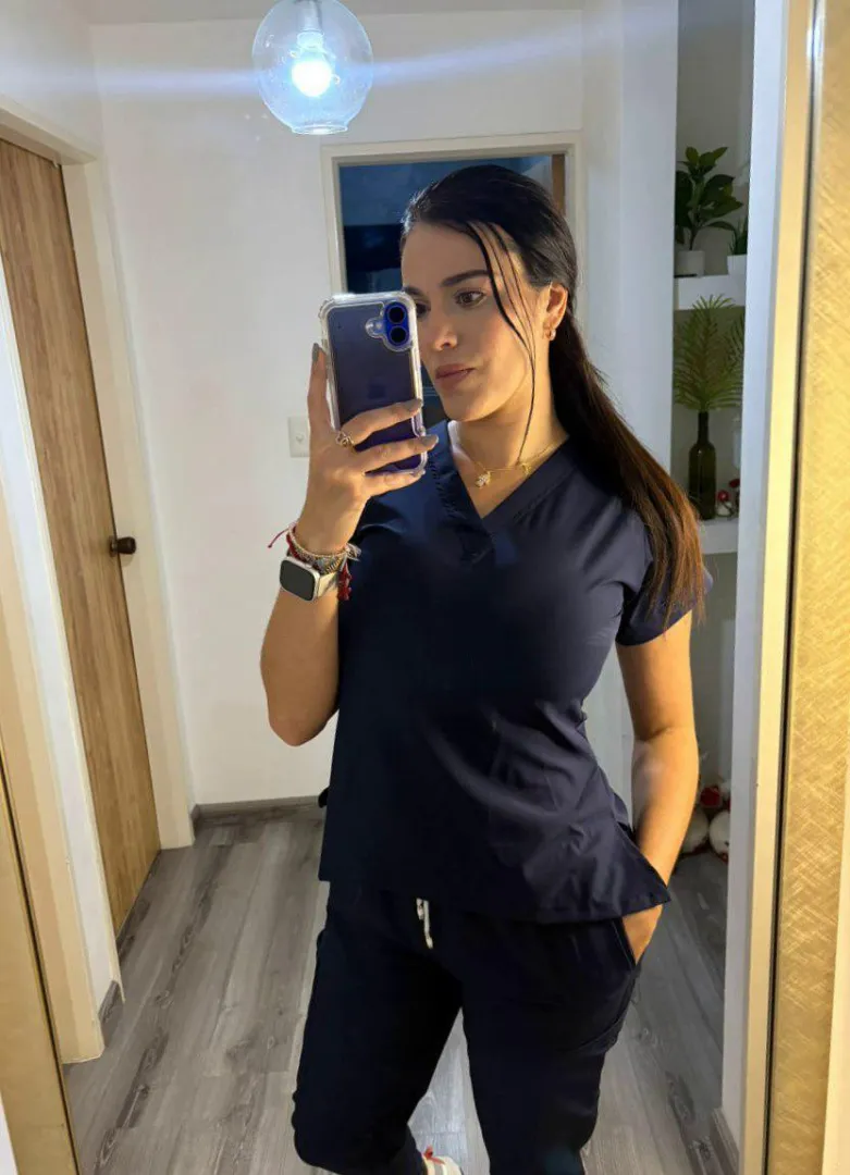 Stop staring Im still on duty, i'm horny posted by xTrendyBelle