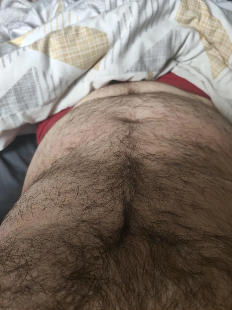 Stopped scrolling?? Love to know posted by HairyDiplodocus