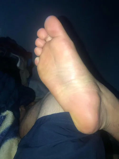 Straight (curious) friend's feet. What would you do? by No_Competition3703
