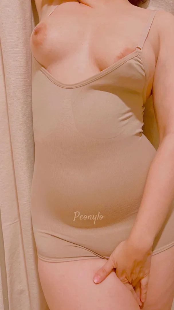 Strawberry and vanilla boobies  posted by Peonylo