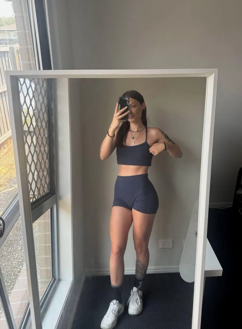 Strong feels kinda hot. posted by phantom_sassy