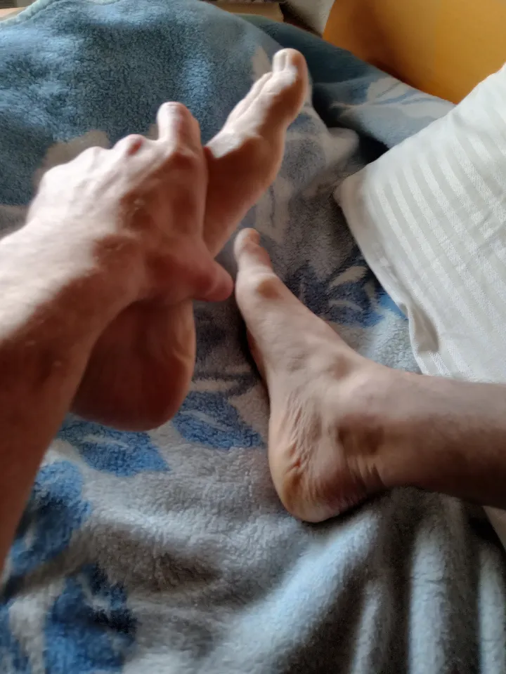 Strong masculine soles posted by ubiksheel