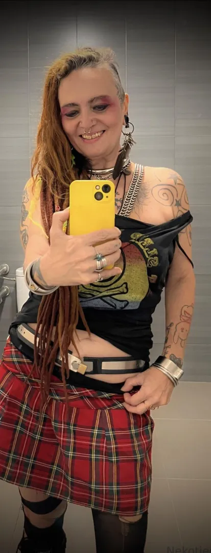 Structure is the highest form of art. This isn't just a belt,it's a statement of absolute ownership and discipline. Some seek freedom, but I find my power in the lock. Are you disciplined enough to respect the boundary? posted by MissNekotied