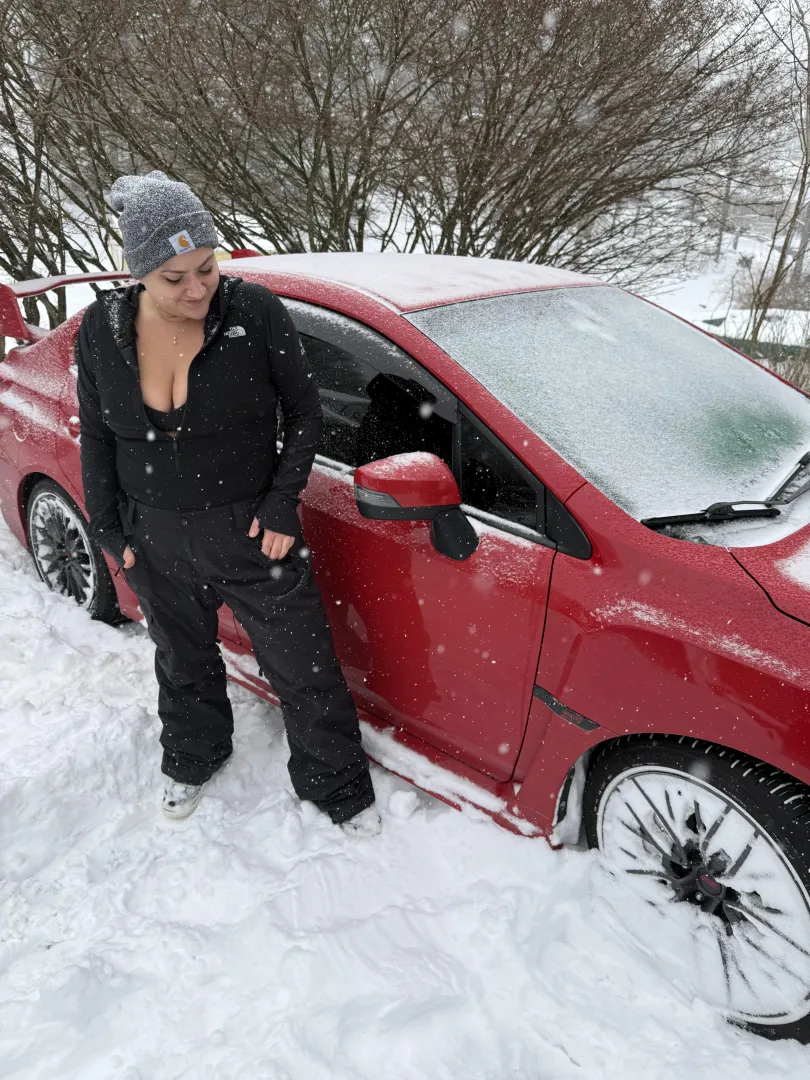 stuck in the driveway posted by coolgirlthings