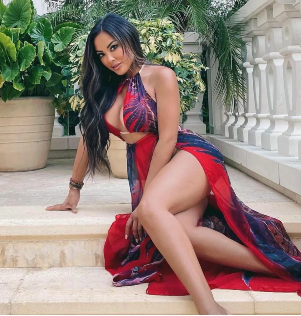 Stunning posted by PLEE7220