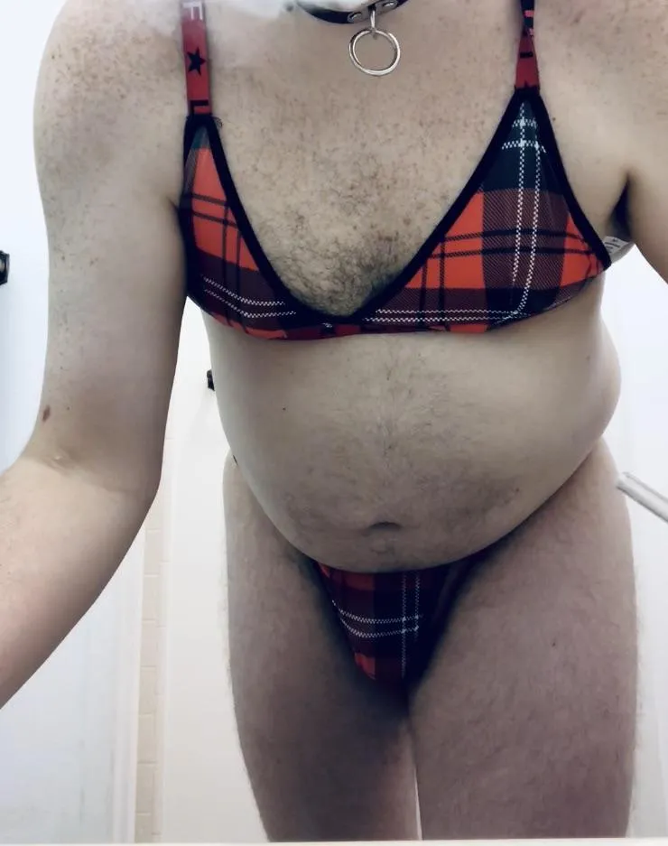 Sub sissy bottom seeking top doms posted by sub-party-pig