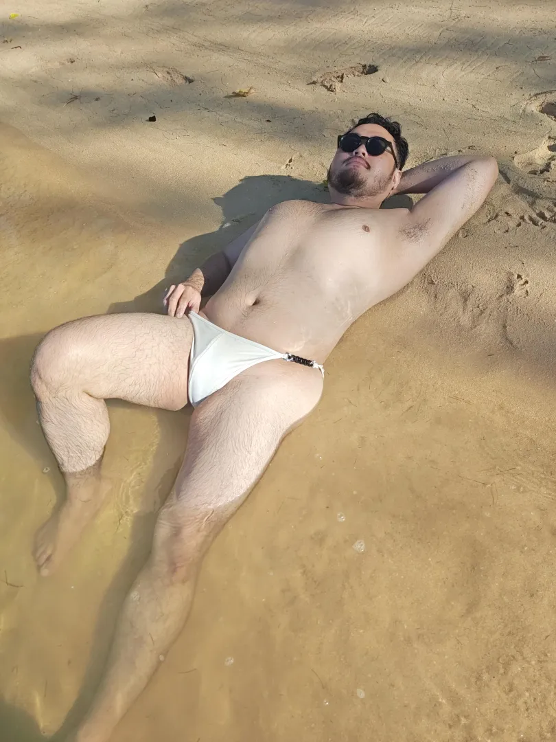 Subject: bear on beach haha posted by esprittheodore