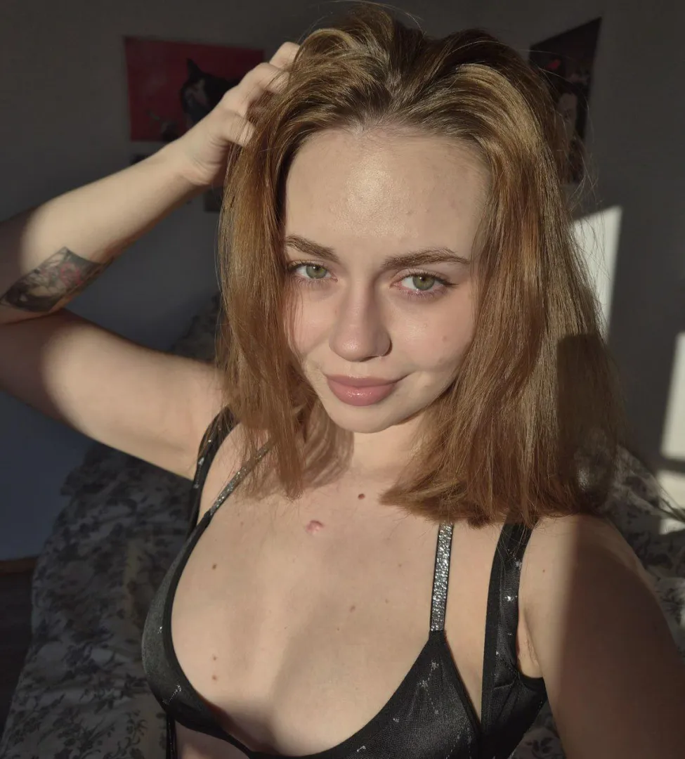 subtle but you felt it instantly posted by itsChloe_x