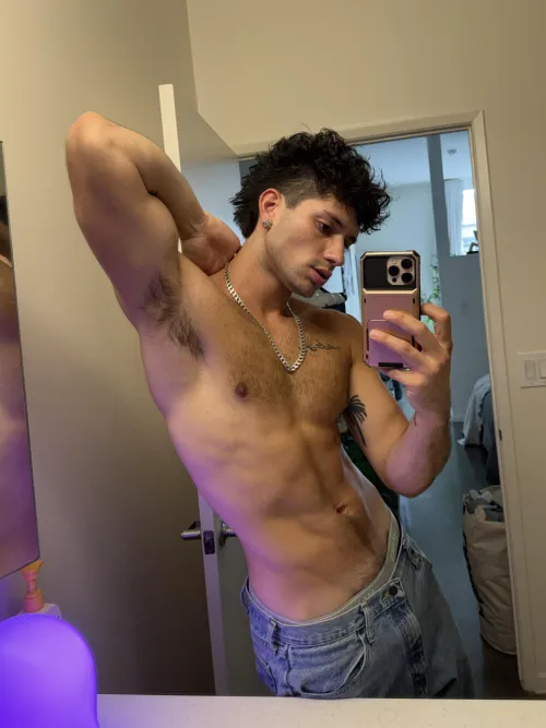 Subtle flex by kylonopin