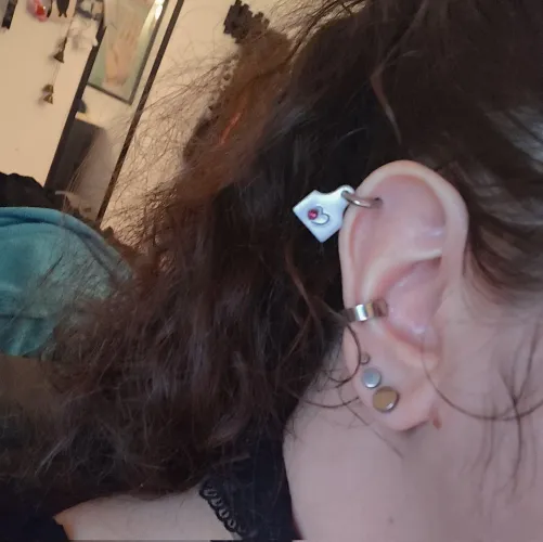 Subtle hucow accessory [OC] by heiferhours