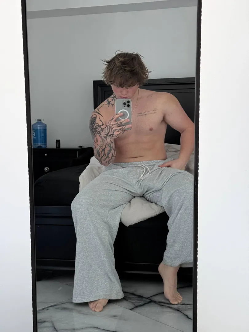 suck my dick posted by laskow1