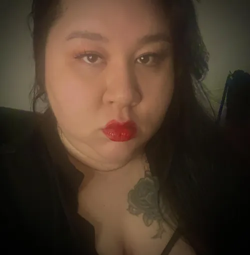 Sugar-sweet but not cheap – 10PM live by idnao