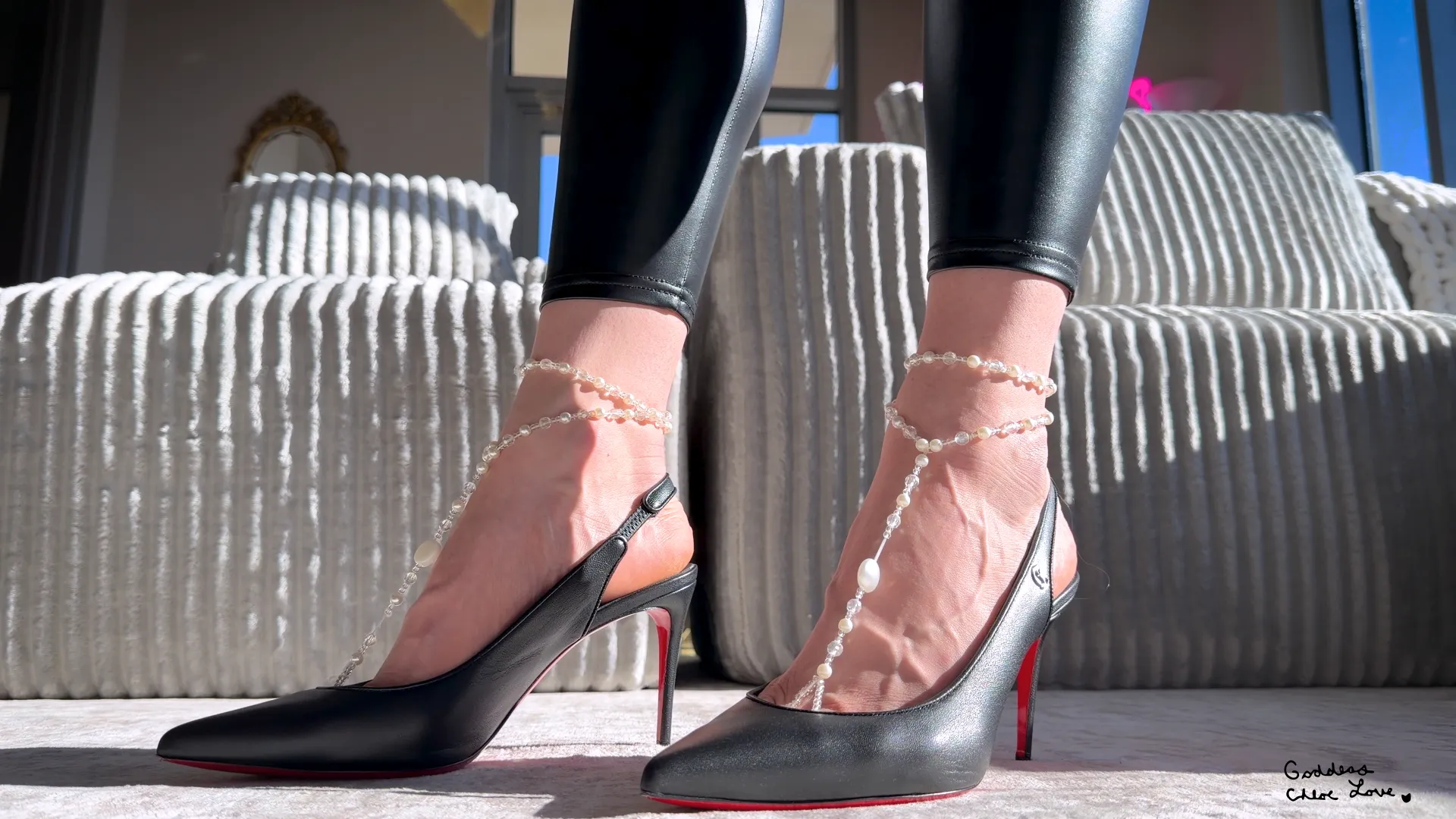 Sunday is for going out to the city. I wonder if somebody will notice my anklets during brunch. posted by Goddess_ChloeLove