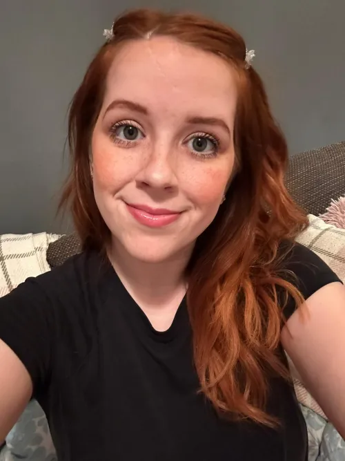 Sun-kissed skin makes me mischievous ;3 [IRTR] by SunkissedVixenoy