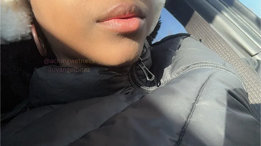 Sunlight + ebony lips… easily so pretty  by weak4tini
