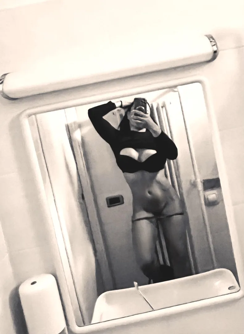 Sunny and warm posted by Lamuland1