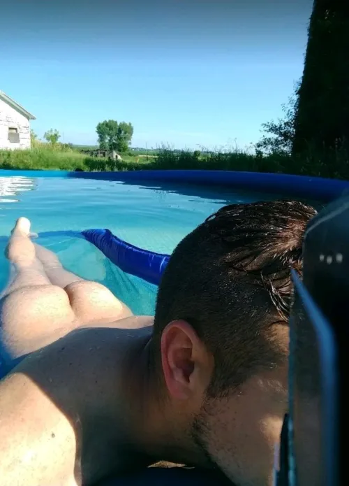 Sunny days at the farm by -Kalen25-