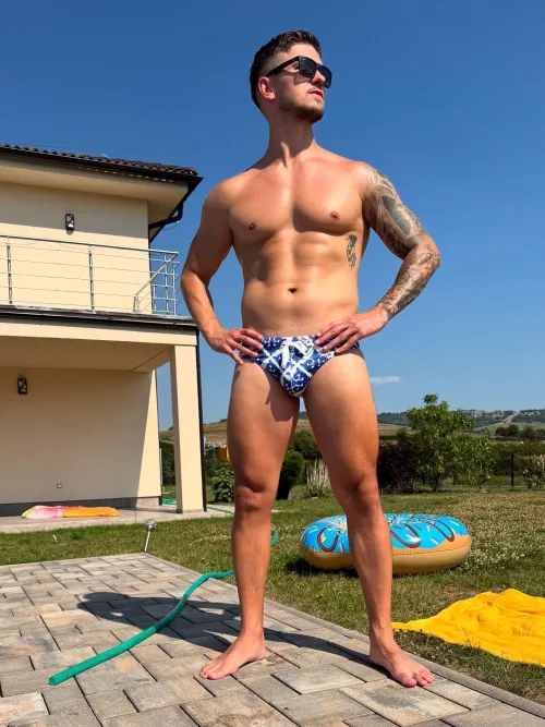 Sunny today by Daddy-Fit1989