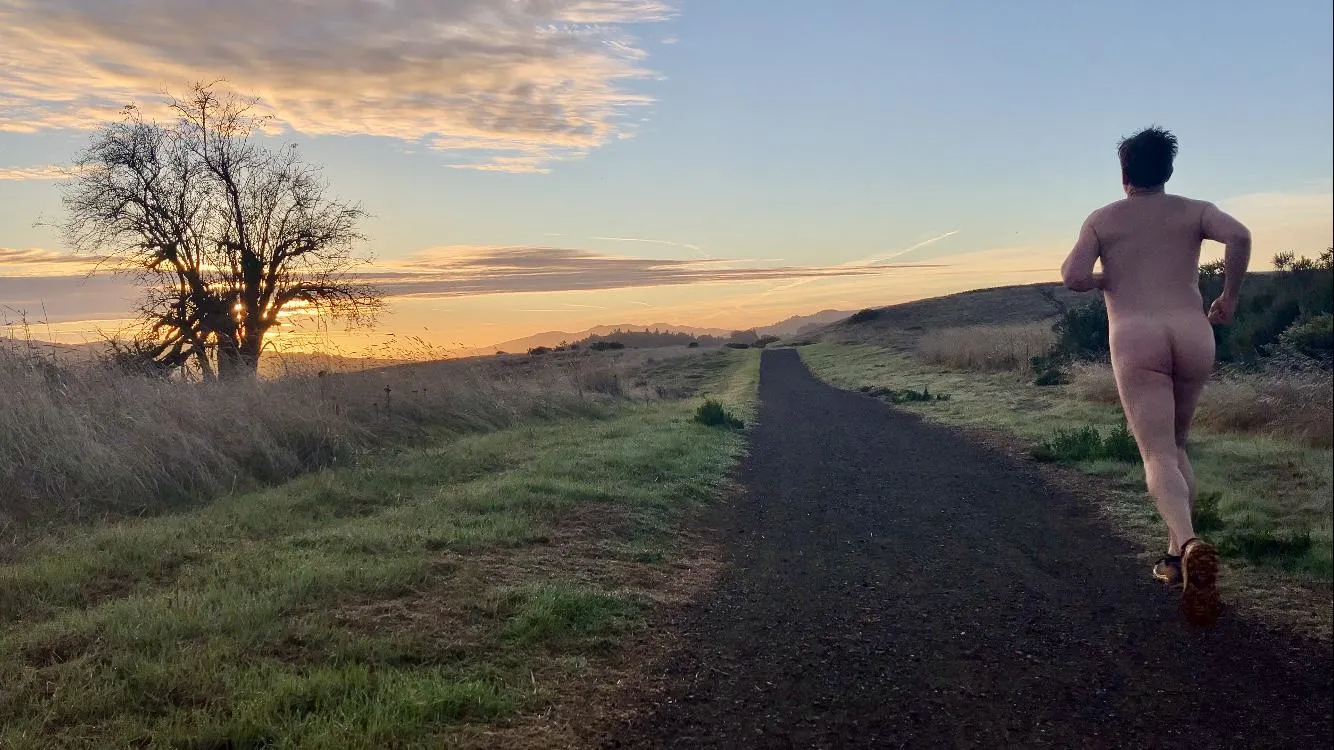 Sunrise run posted by ArtPlusSex
