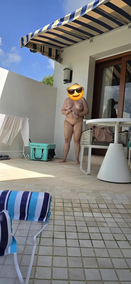 Suns out and so are the girls. Let's go summer!! by palmetto4play