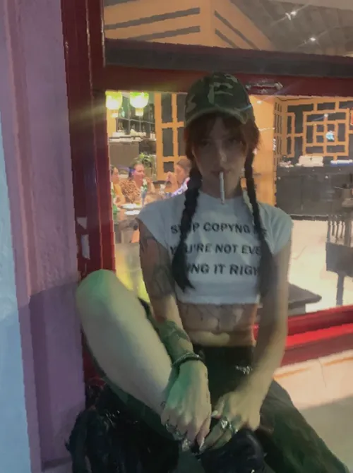 Sunshine divine headline, Instagram,, lunaromes by Landozer63