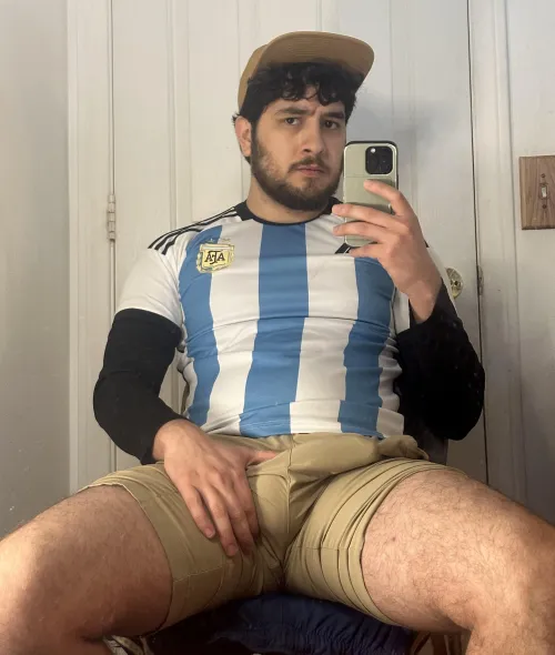 Swangin’  by amcrater