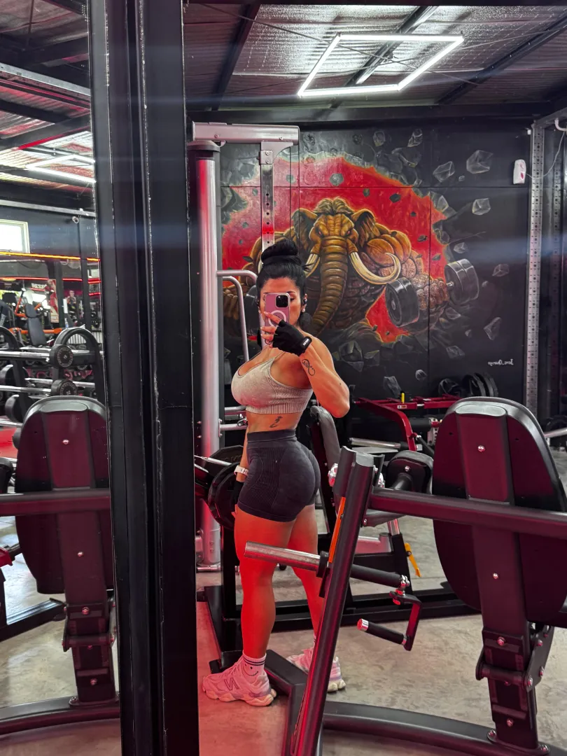 Sweat + discipline = irresistible curves posted by MiaFitnessLife