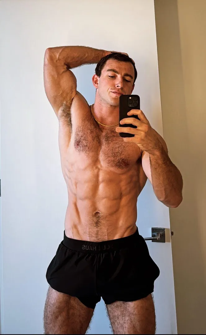 Sweaty after gym posted by Far-Shift-4938