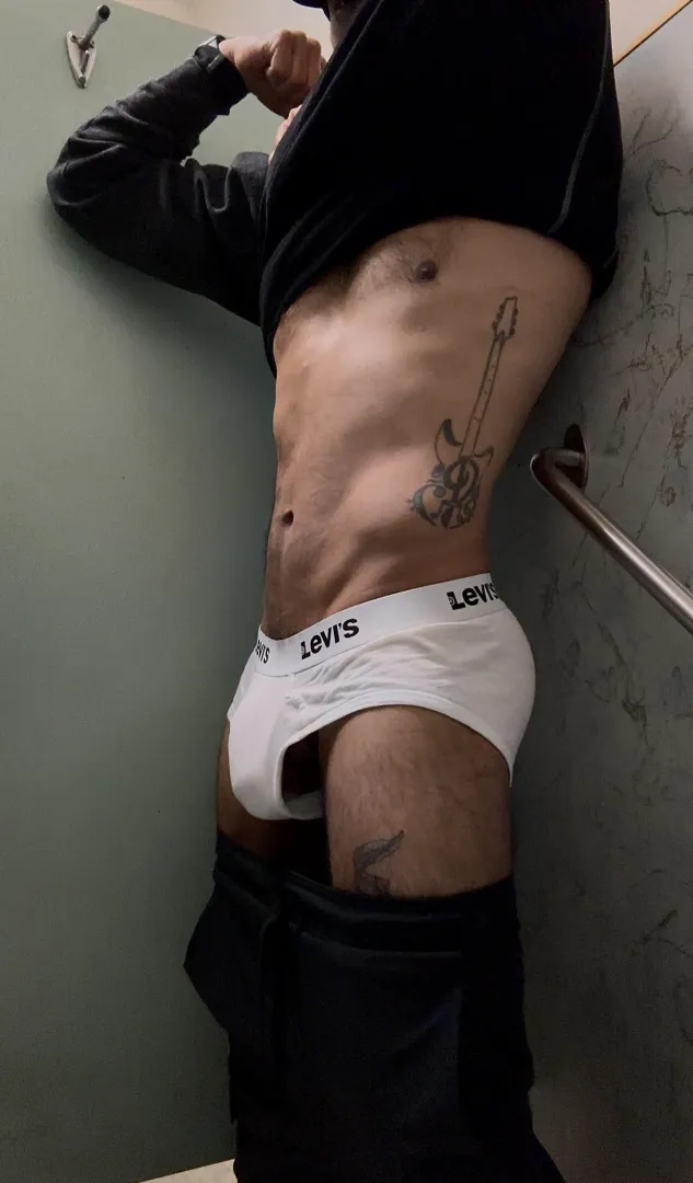 sweaty, musky underwear posted by jluis2024