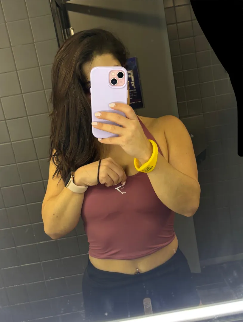 Sweaty under there posted by K-muscleofmummy