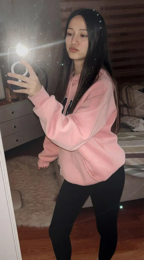 sweet face, flirty vibe by Big_Salamander5853