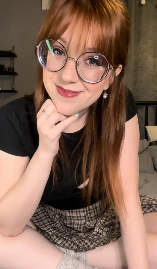 Sweet face, sinful energy ;) posted by SunkissedVixenoy