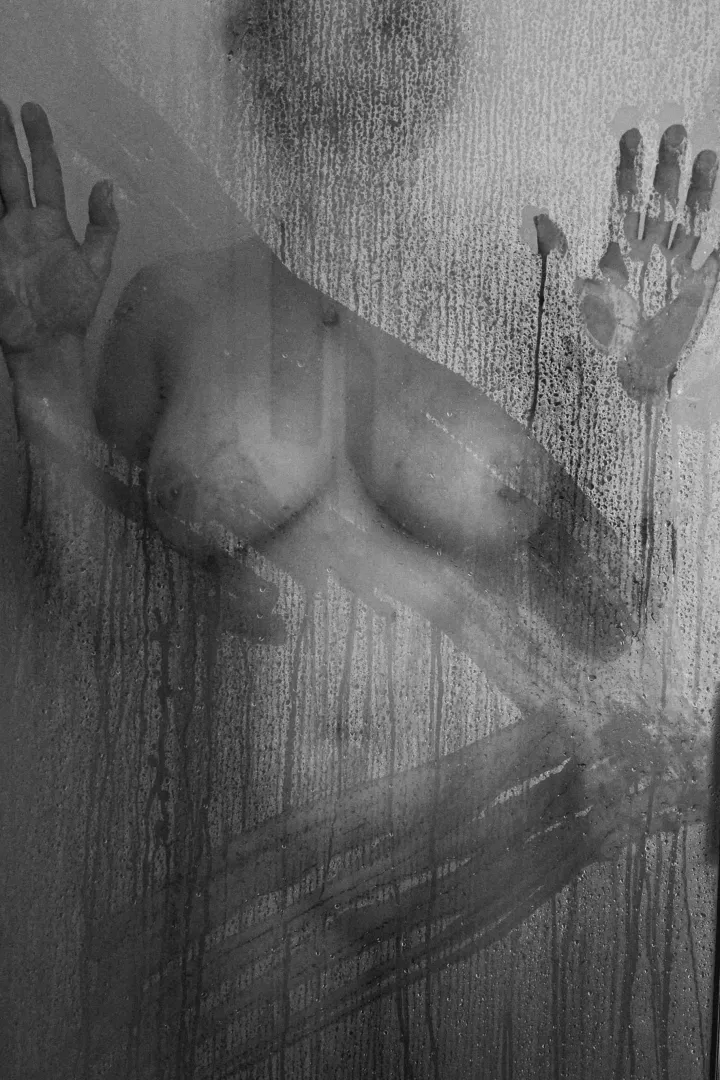 Swipe of temptation posted by VixieDixie