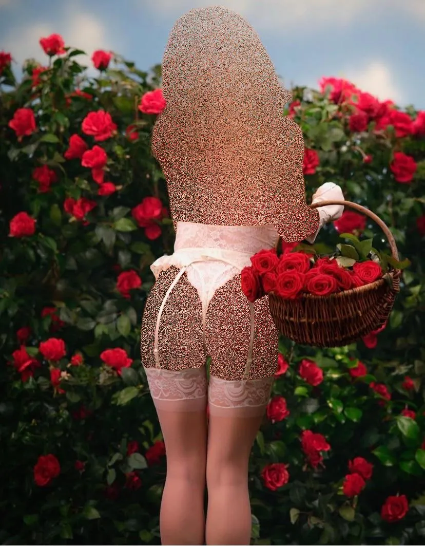 Sydney Sweeney posted by Most-Dress9156