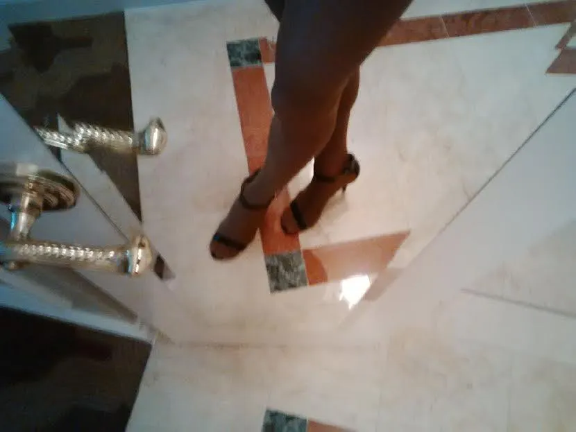 t btm for hung diesel mechanic top or muscular constructor posted by GloriaPius24