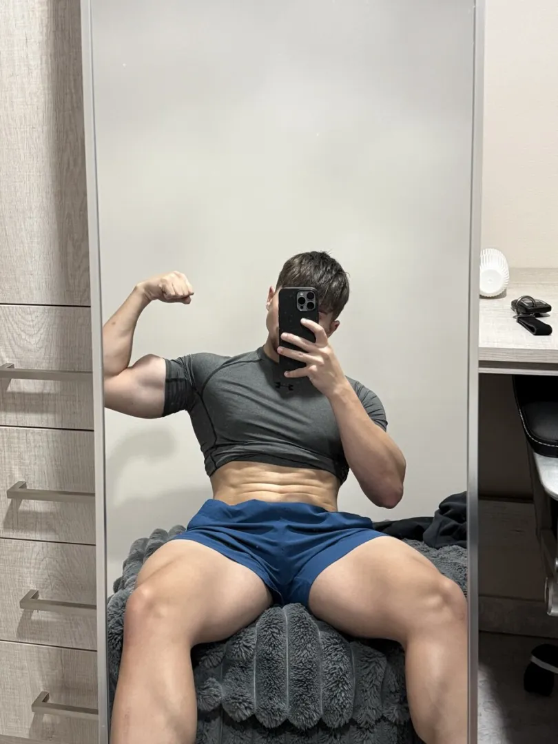 Take a seat posted by HornyKrakenOverdrive