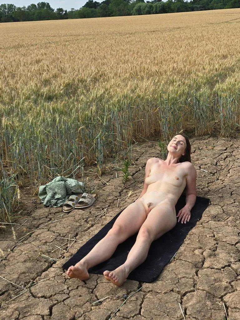 Take me back to summer ☀️ posted by Next-doorNudists