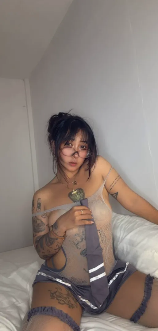 Take ownership of me now F4M F25 posted by SylvaraShade