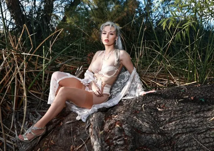 Taking your dog a walk and this is what you see, wyd? by ChereNoble