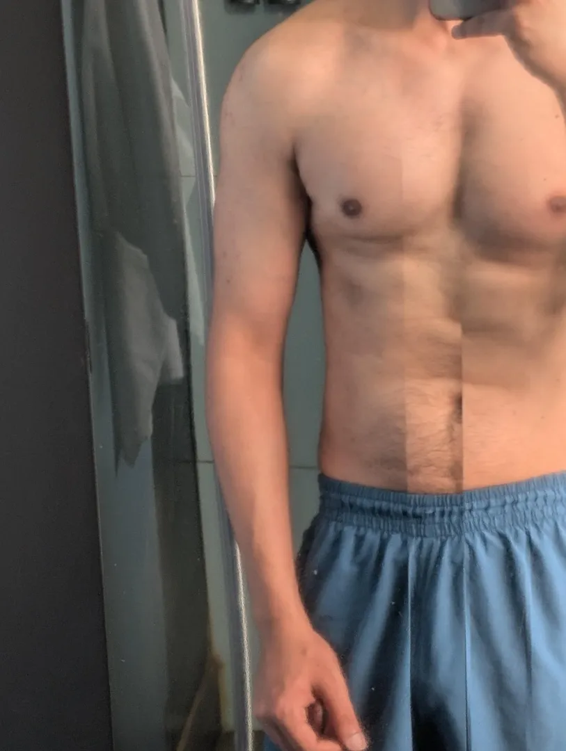 Tall and sophisticated 30[M] bull for couples and single ladies. I'm 6'3+ in both height and cock and discreet. If you're interested in a safe and relaxing kinky time, feel free to reach out. Free tonight and tomorrow. posted by Hydfucker