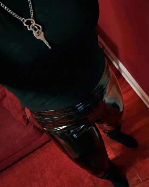 Tall Strong Strict Shiny. This outfit Melts my husband. by KinkyToweringCouple