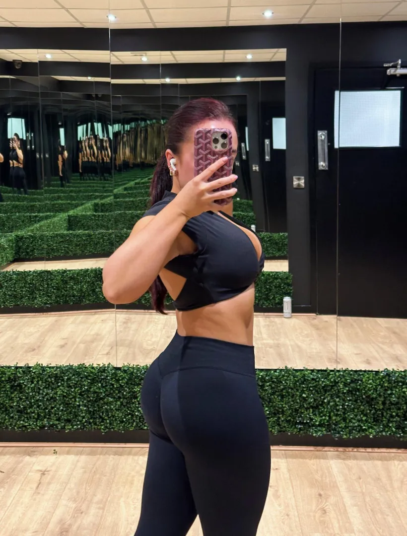 Tam posted by Interesting_Rule2840