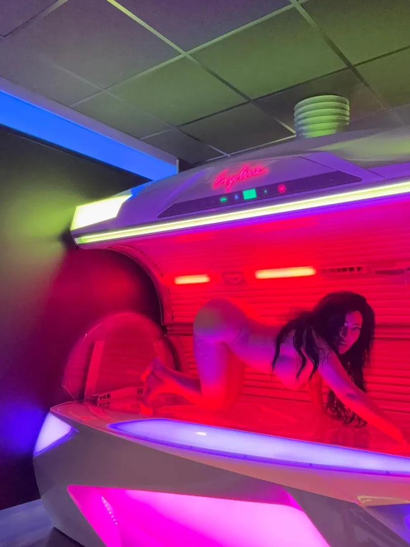 Tan Life  posted by PersiaSinsxx