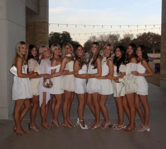 TCU girls by Melodic_Bike121